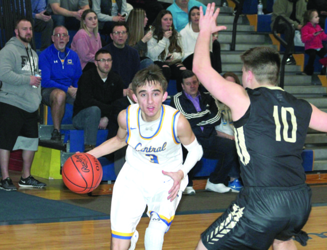 Tuscarawas CC upsets, eliminates Crusaders | News, Sports, Jobs - The ...